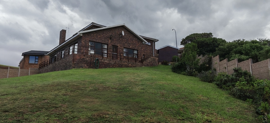 3 Bedroom Property for Sale in Dana Bay Western Cape